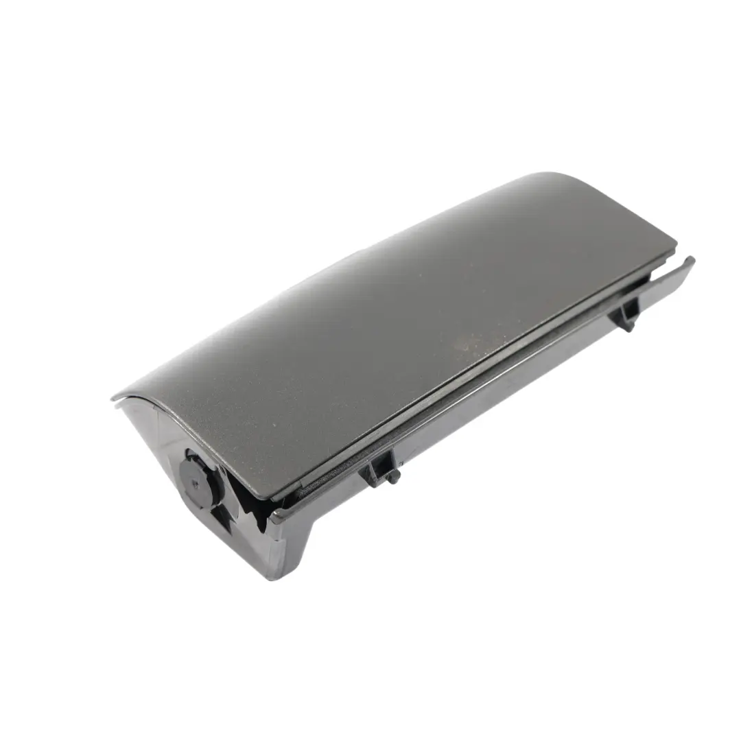 Mk5 Schowek Na Okulary Czarny do Volkswagen Golf o numerze 1K0868837C Volkswagen Golf Mk5 Schowek Na Okulary Czarny - SKU 1K0868837C - Numer Części 1K0868837C