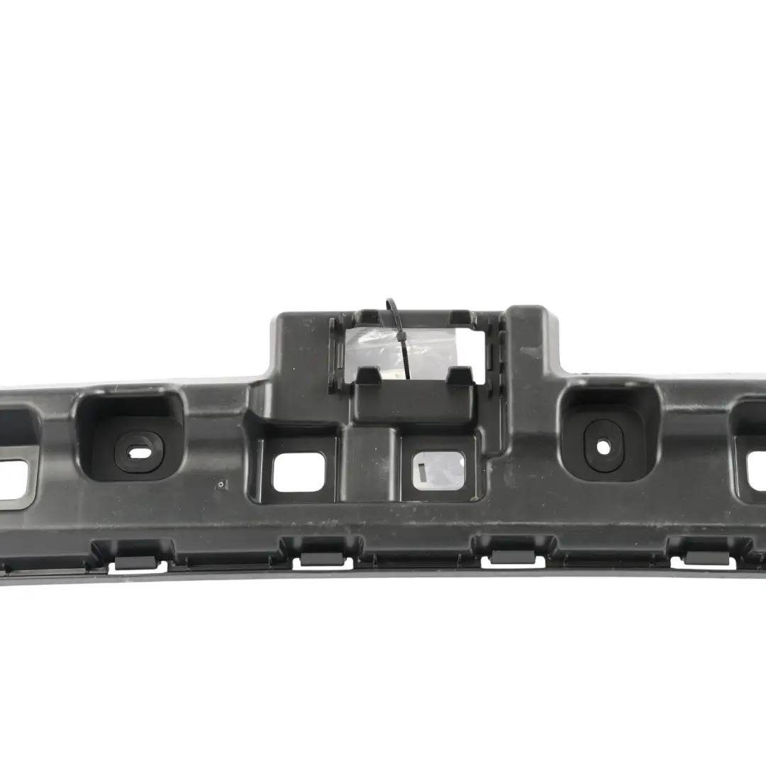Mk3 Tylna Środkowa Listwa Mocująca Zderzaka do Volkswagen Scirocco o numerze 1K8807863B Volkswagen Scirocco Mk3 Tylna Środkowa Listwa Mocująca Zderzaka - SKU 1K8807863B - Numer Części 1K8807863B