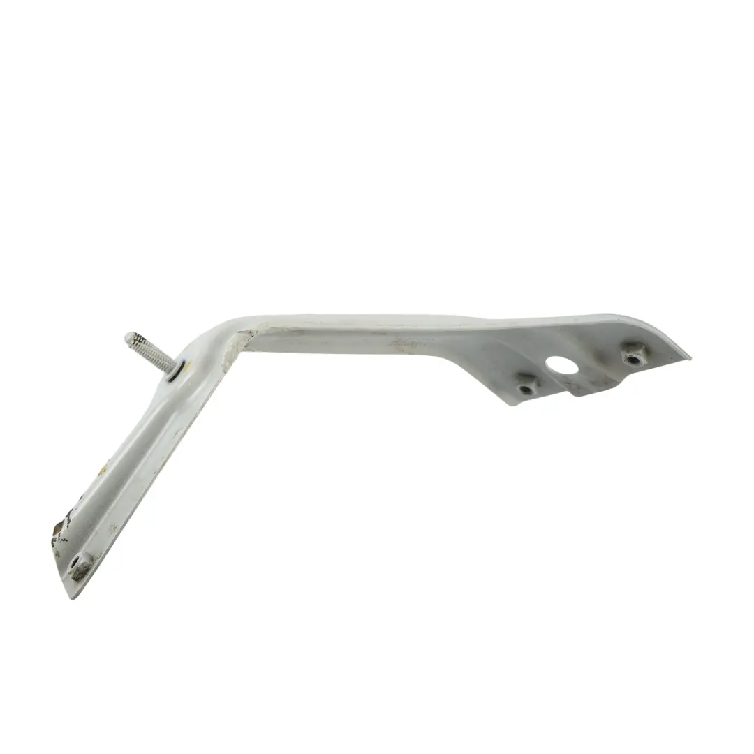 Mk3 Support Fixation Aile Avant Gauche Blanc Candy B9A pour Volkswagen Scirocco à propos du numéro de pièce 1K8821135 Volkswagen Scirocco Mk3 Support Fixation Aile Avant Gauche Blanc Candy B9A - SKU 1K8821135-CAN - Numéro de pièce 1K8821135
