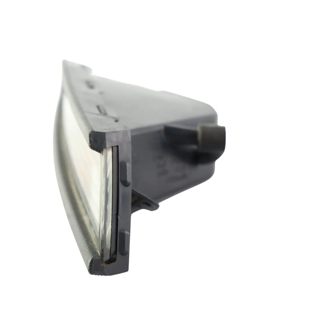 Mk3 Front Turn Signal Indicator Right O/S to Volkswagen Scirocco with Part number 1K8953042E Volkswagen Scirocco Mk3 Front Turn Signal Indicator Right O/S - SKU 1K8953042E-1 - Part number 1K8953042E
