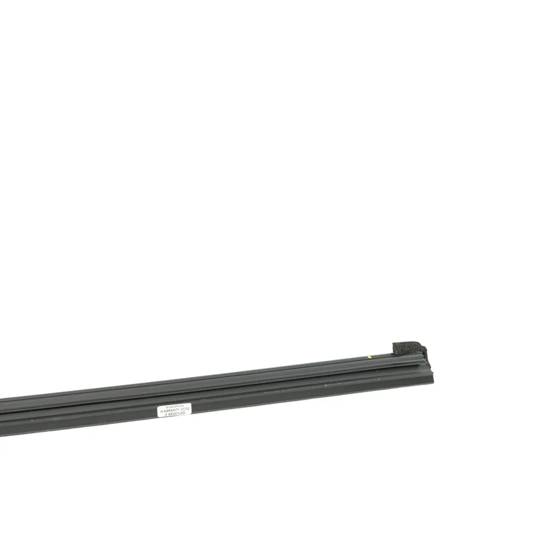 Ford Fiesta MK8 Joint Caoutchouc Porte Arrière Inférieur Gauche H1BB-A25861-AC - SKU 2149851 - Numéro de pièce 2149851