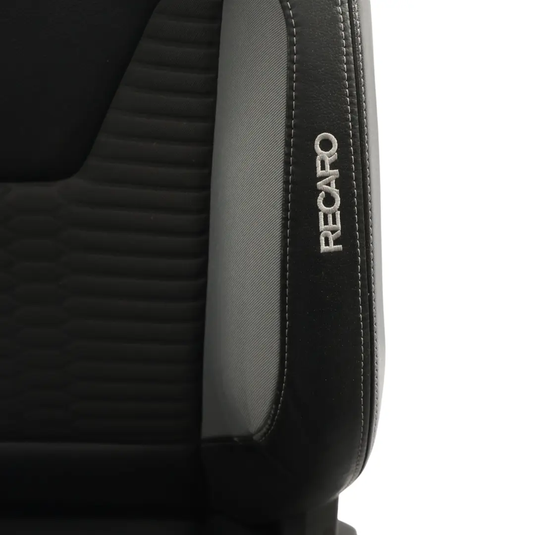 Mk3 Fotel Lewy Przedni Sportowy ST Recaro Skóra Materiał do Ford Focus o numerze 2433273 Ford Focus Mk3 Fotel Lewy Przedni Sportowy ST Recaro Skóra Materiał - SKU 2433273-1 - Numer Części 2433273