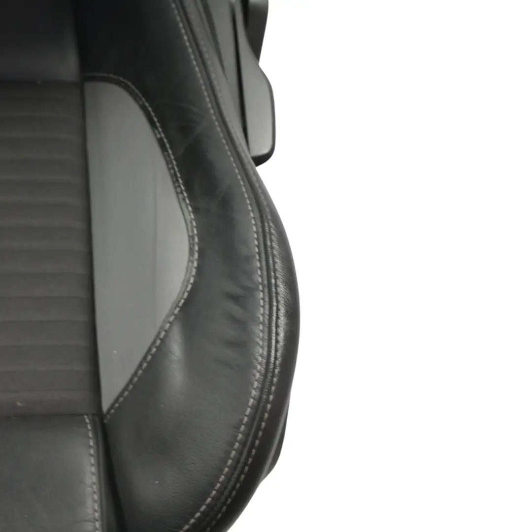 MK3 Asiento Delantero Deportivo ST Line Recaro Izquierdo Cuero para Ford Focus con número de pieza 2433273 Ford Focus MK3 Asiento Delantero Deportivo ST Line Recaro Izquierdo Cuero - SKU 2433273-1 - Número de pieza 2433273