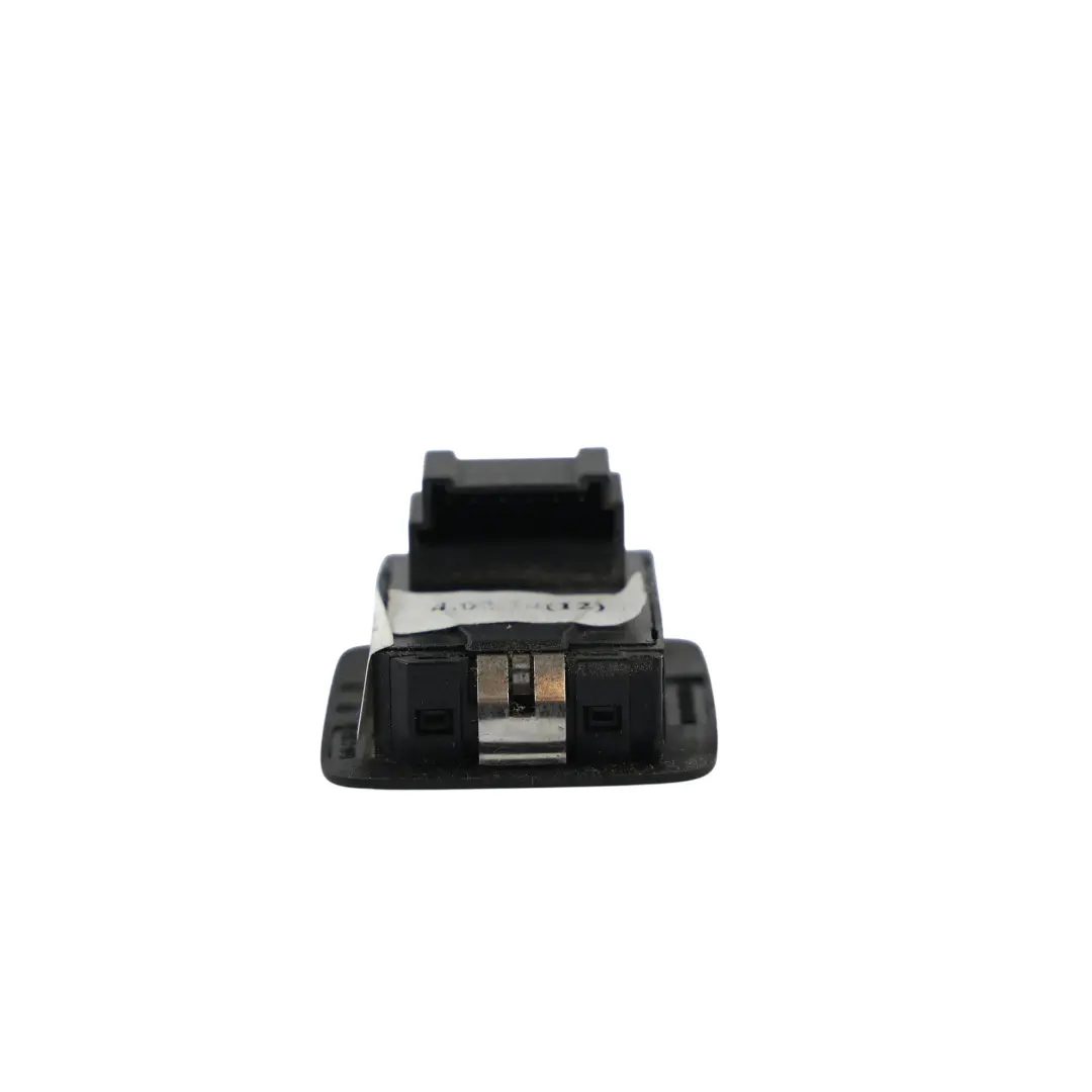 Volkswagen Caddy Maxi 2K Botón Interruptor Alarma Protección Remolque - SKU 2K0962109A - Número de pieza 2K0962109A
