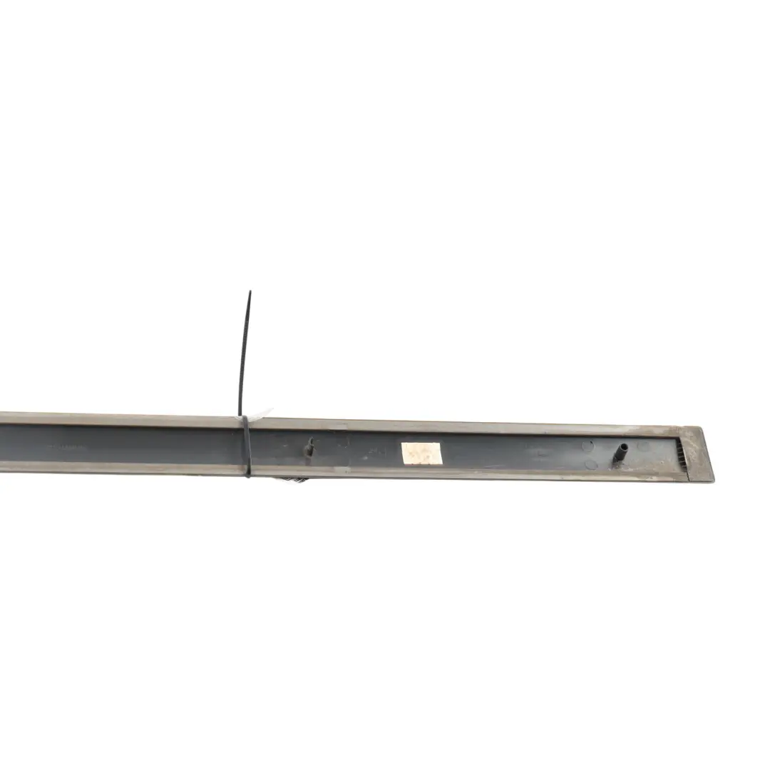 2K Hinten Tür Verkleidung Zierleiste Links für Volkswagen Caddy Maxi mit Teilenummer 2K3853535 Volkswagen Caddy Maxi 2K Hinten Tür Verkleidung Zierleiste Links - SKU 2K3853535 - Teilenummer 2K3853535