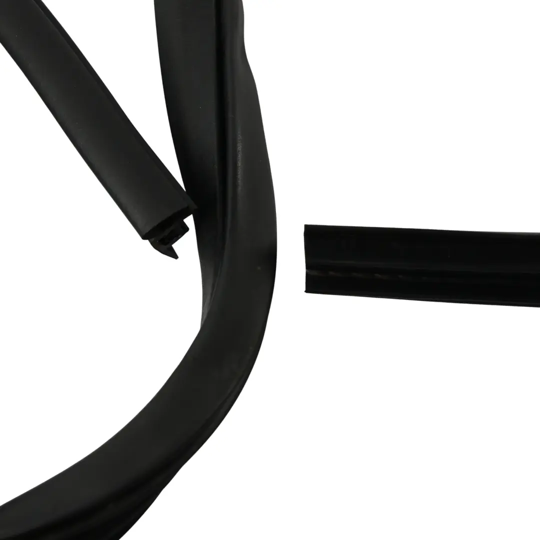 Ford Fiesta Mk5 Front Door Weatherstrip Seal Gasket Left N/S - SKU 2S51-B20709-AF - Part number 2S51-B20709-AF