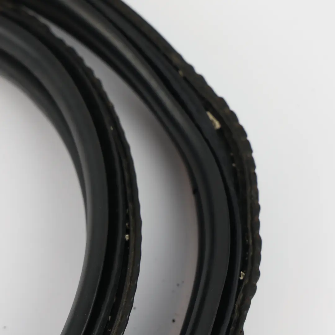 Mk5 Boot Trunk Lid Weatherstrip Gasket Seal to Ford Fiesta St with Part number 2S51-B40406-BB Ford Fiesta St Mk5 Boot Trunk Lid Weatherstrip Gasket Seal - SKU 2S51-B40406-BB - Part number 2S51-B40406-BB