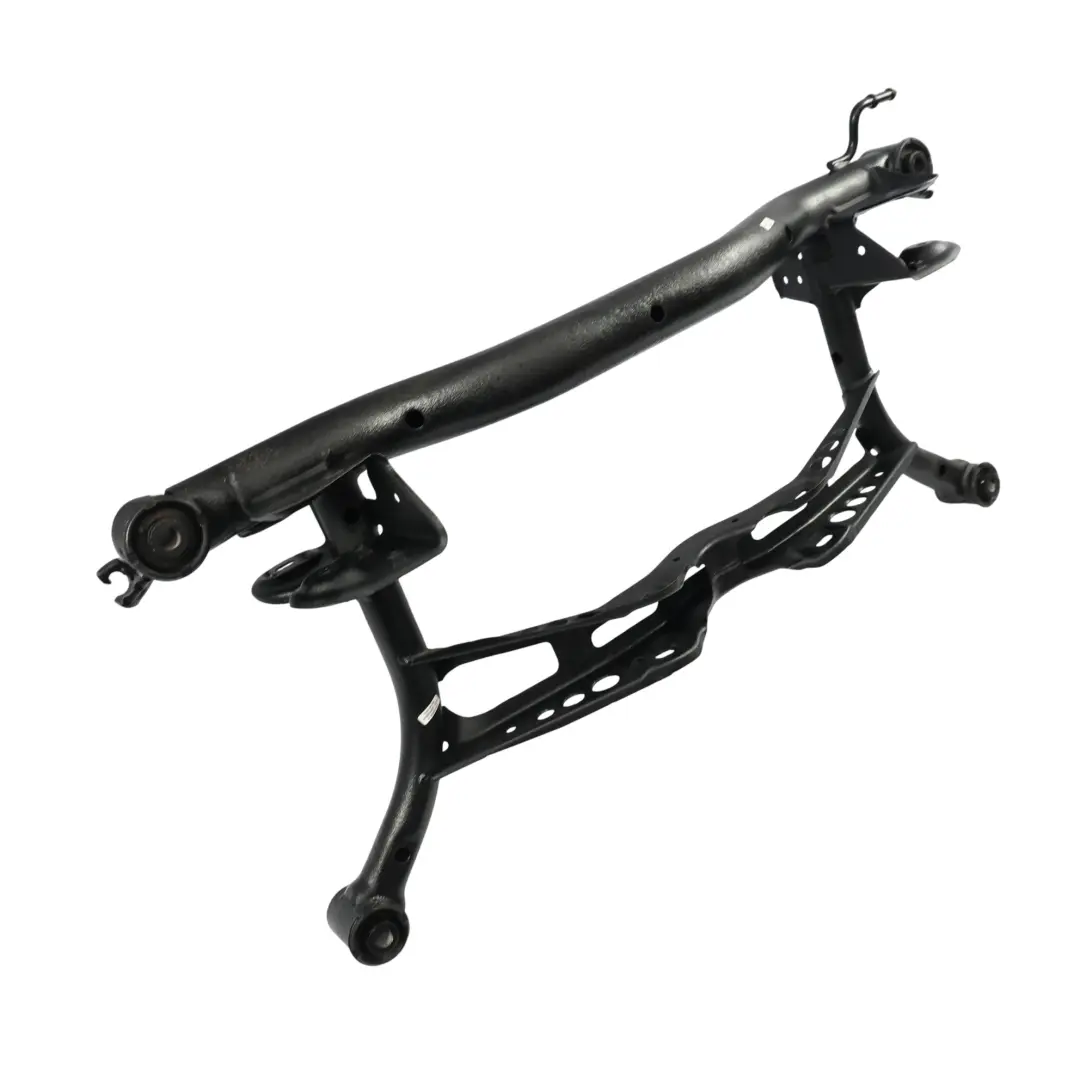 Traversa Supporto Telaio Posteriore per Volkswagen Passat B6 3C 35 36 con numero di parte 3C0505235R Volkswagen Passat B6 3C 35 36 Traversa Supporto Telaio Posteriore - SKU 3C0505235R - Numero di parte 3C0505235R