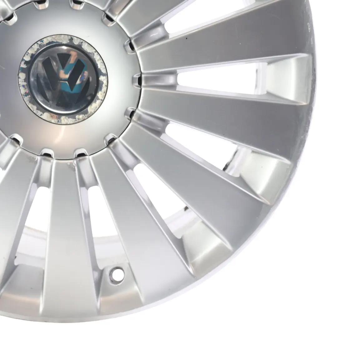 Cerchione Lega 17" Argento 7,5J ET:47 Macau per Volkswagen Passat B6 con numero di parte 3C0601025G Volkswagen Passat B6 Cerchione Lega 17" Argento 7,5J ET:47 Macau - SKU 3C0601025G-2 - Numero di parte 3C0601025G