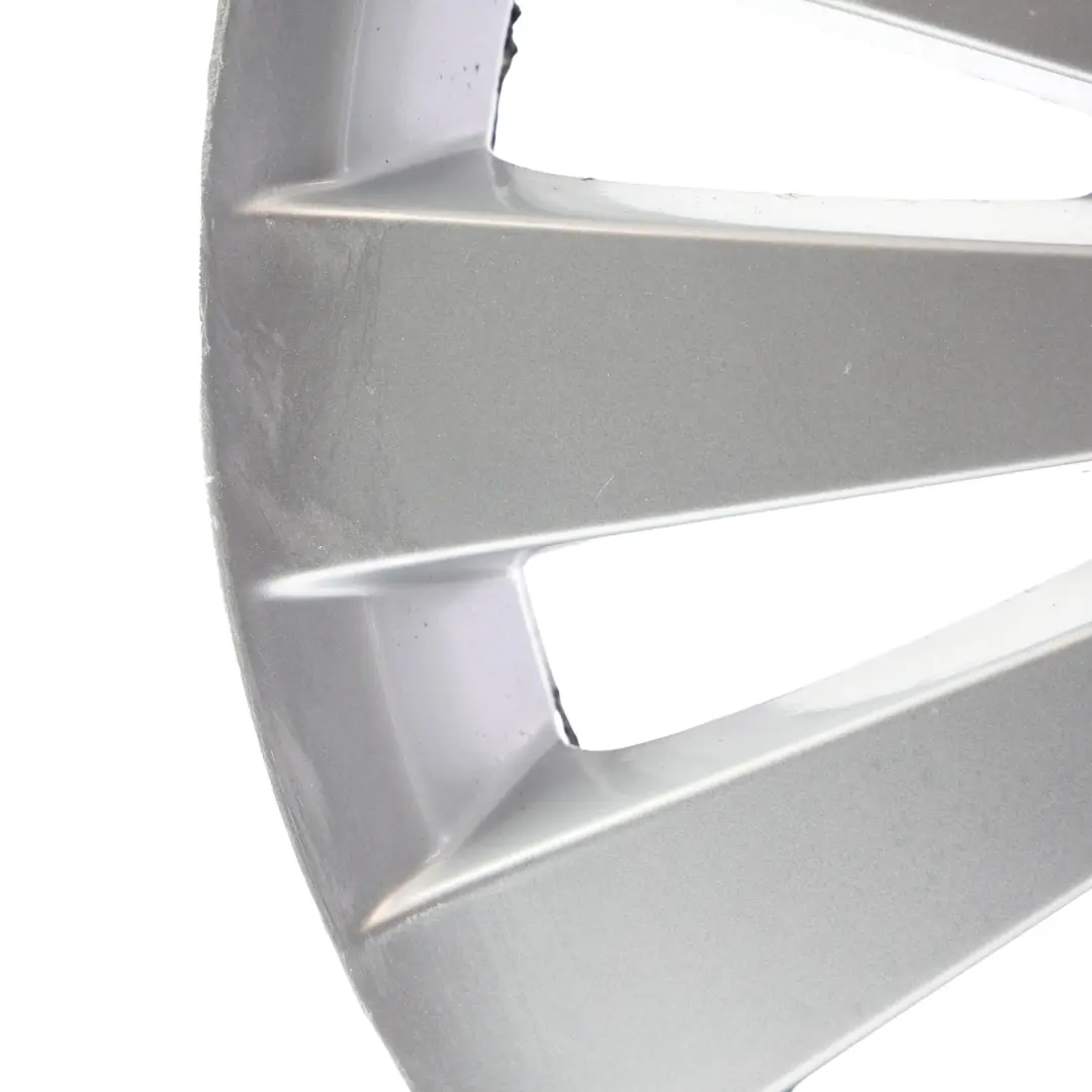 17" Alloy Wheel Rim Silver 17" 7,5J ET:47 Macau to Volkswagen Passat B6 with Part number 3C0601025G Volkswagen Passat B6 17" Alloy Wheel Rim Silver 17" 7,5J ET:47 Macau - SKU 3C0601025G-3 - Part number 3C0601025G
