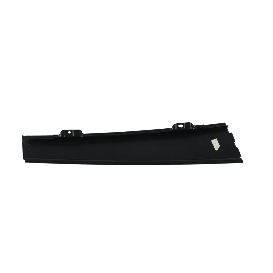 Garniture Montant Vitre Porte Arrière Droit pour Volkswagen Passat B6 à propos du numéro de pièce 3C0839902B Volkswagen Passat B6 Garniture Montant Vitre Porte Arrière Droit - SKU 3C0839902B - Numéro de pièce 3C0839902B