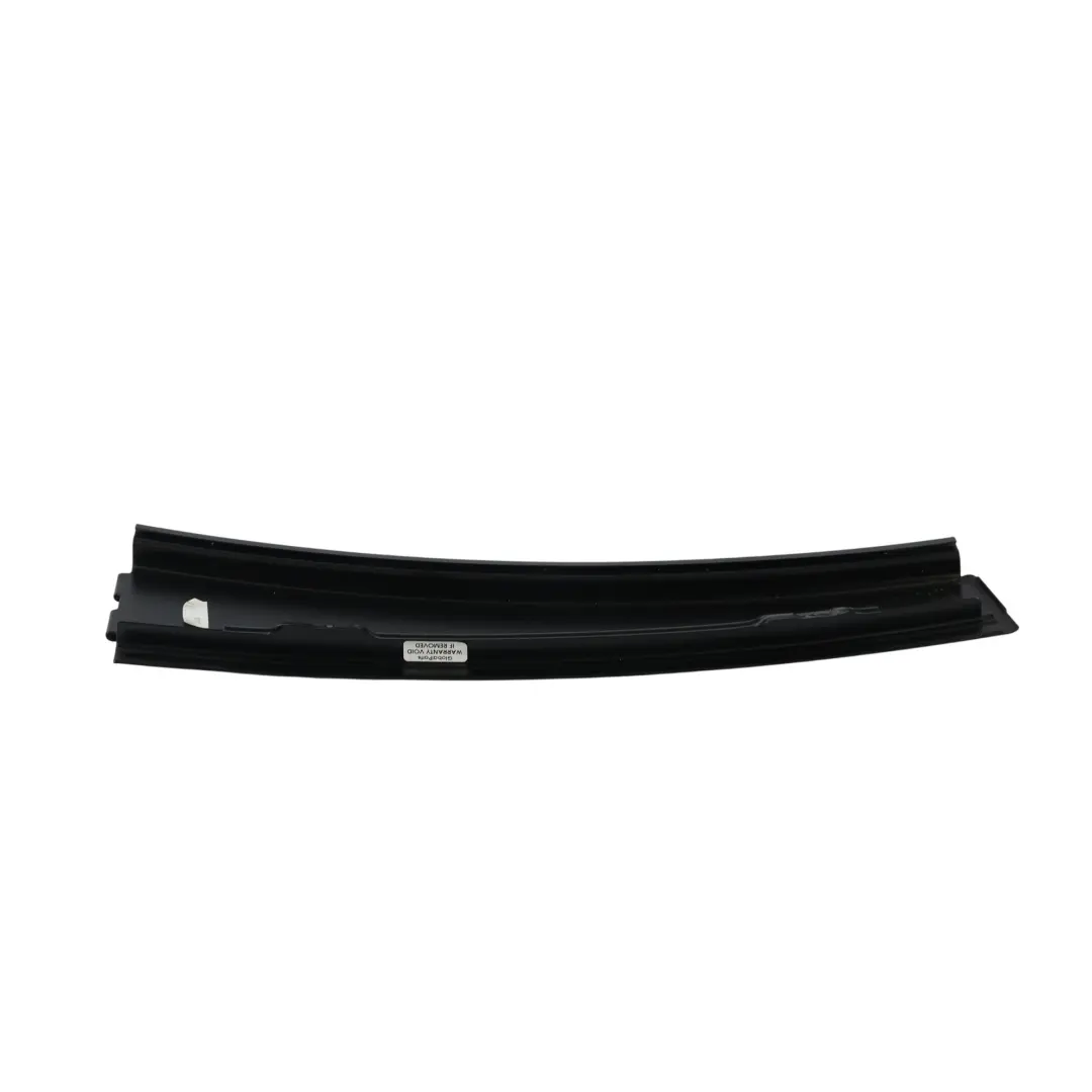 Fensterzierleiste Abdeckung Hinten Tür Rechts für Volkswagen Passat B6 mit Teilenummer 3C0839902B Volkswagen Passat B6 Fensterzierleiste Abdeckung Hinten Tür Rechts - SKU 3C0839902B - Teilenummer 3C0839902B