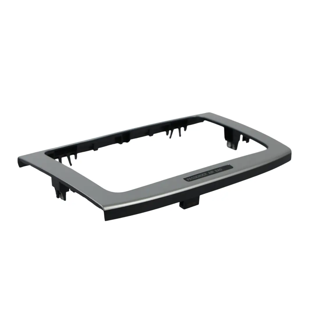 Volkswagen Passat CC 3C B6 Garniture Stéréo Surround Chrome Mat - SKU 3C0858069AE - Numéro de pièce 3C0858069AE