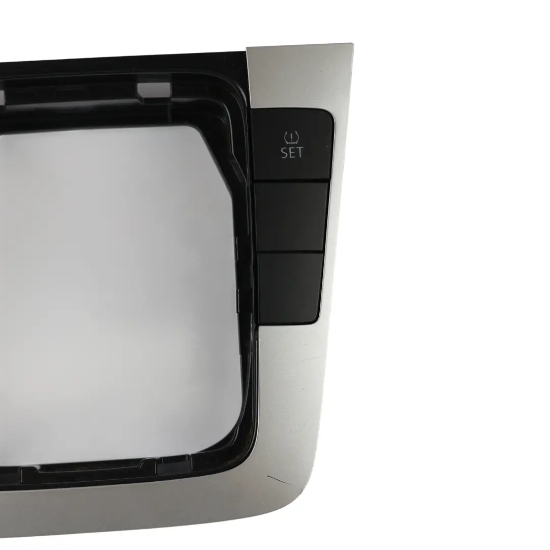 Pannello Cornice Selettore Marce per Volkswagen Passat B6 con numero di parte 3C0864263G Volkswagen Passat B6 Pannello Cornice Selettore Marce - SKU 3C0864263G - Numero di parte 3C0864263G