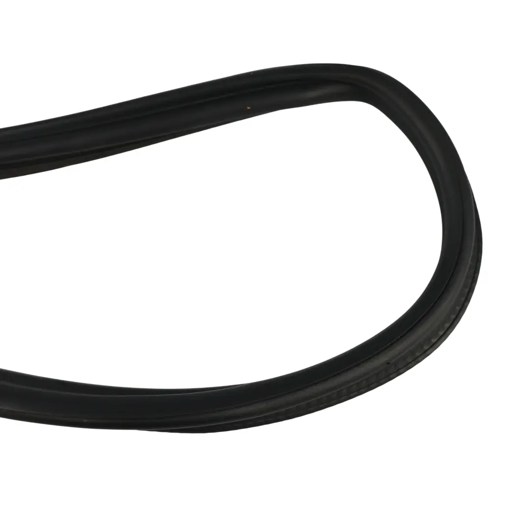 Volkswagen Passat B6 Kofferraum Deckel Dichtung Gummi - SKU 3C5827705 - Teilenummer 3C5827705