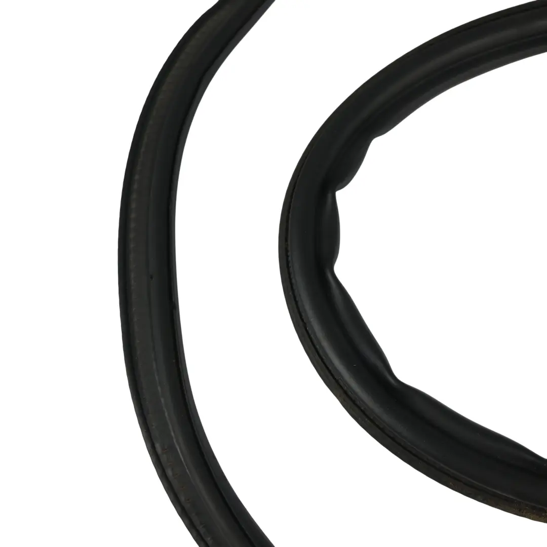Trunk Boot Lid Cover Gasket Flap Rubber Seal to Volkswagen Passat B6 with Part number 3C5827705 Volkswagen Passat B6 Trunk Boot Lid Cover Gasket Flap Rubber Seal - SKU 3C5827705 - Part number 3C5827705