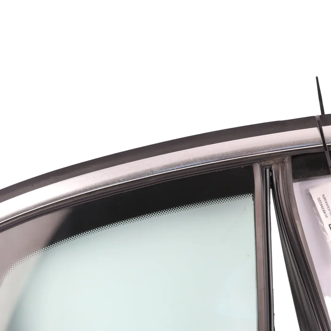 Door Window Fixed Glas Guide Trim Seal Right O/S to VW Passat B6 Rear with Part number 3C5839432G VW Passat B6 Rear Door Window Fixed Glas Guide Trim Seal Right O/S - SKU 3C5839432G - Part number 3C5839432G