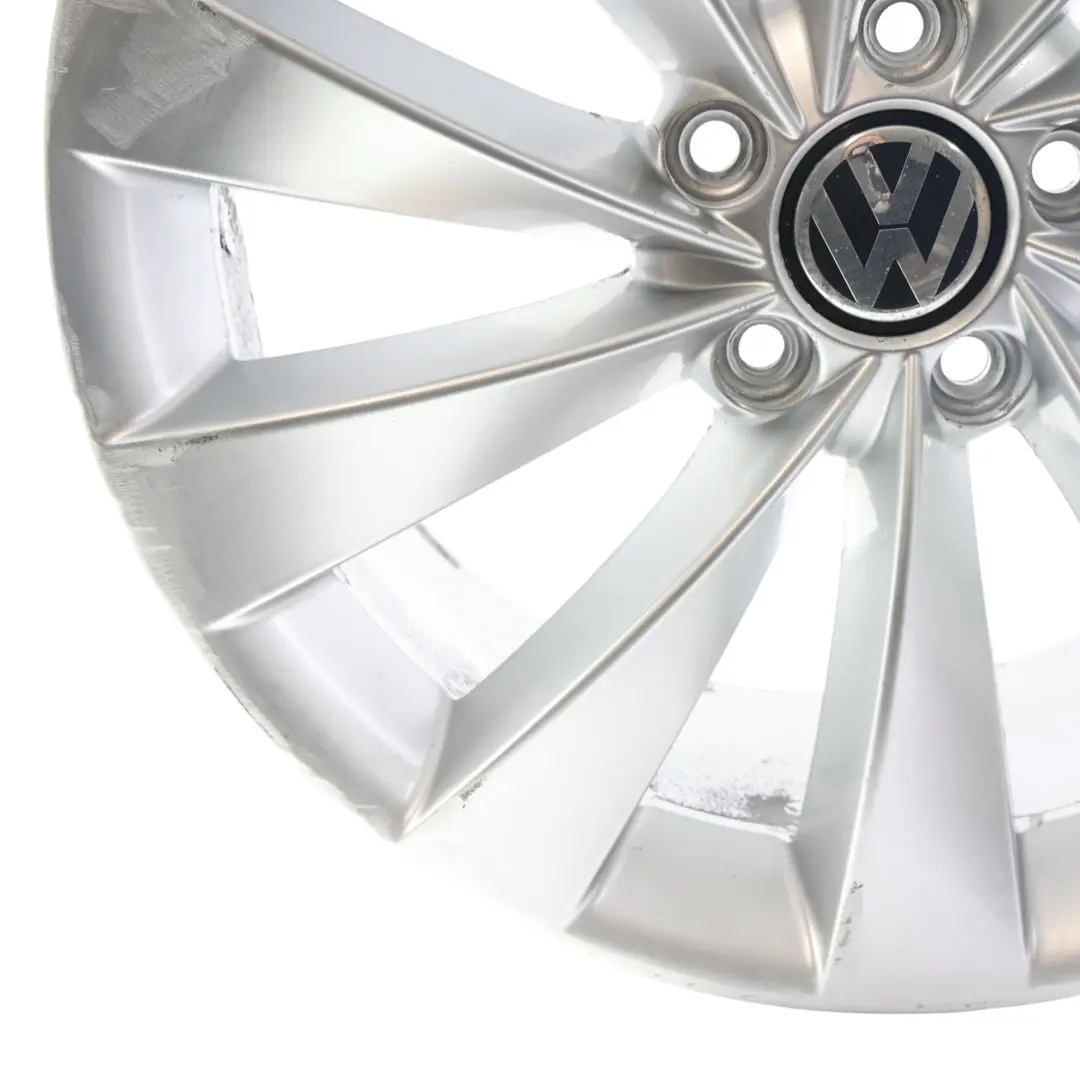 Mk3 Silberne Leichtmetallfelge 18" 8J ET:41 für Volkswagen Scirocco mit Teilenummer 3C8601025D Volkswagen Scirocco Mk3 Silberne Leichtmetallfelge 18" 8J ET:41 - SKU 3C8601025D-11 - Teilenummer 3C8601025D