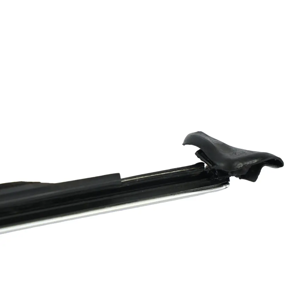 Window Guide Seal Left N/S Outer to Volkswagen Passat B8 Estate with Part number 3G9839475E Volkswagen Passat B8 Estate Window Guide Seal Left N/S Outer - SKU 3G9839475E - Part number 3G9839475E