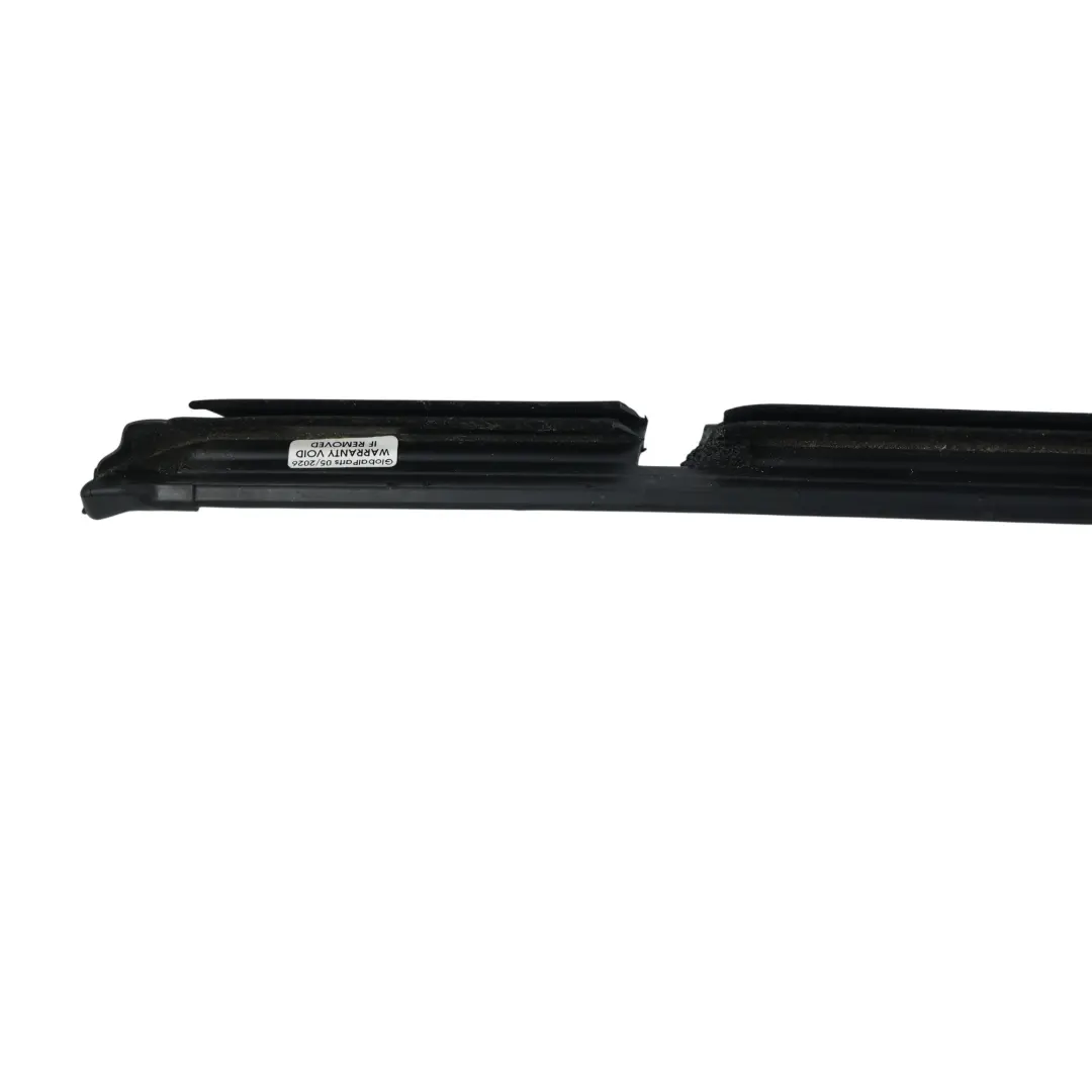 Guarnizione Guida Vetro Sinistra per Volkswagen Passat B8 con numero di parte 3G9839479 Volkswagen Passat B8 Guarnizione Guida Vetro Sinistra - SKU 3G9839479 - Numero di parte 3G9839479