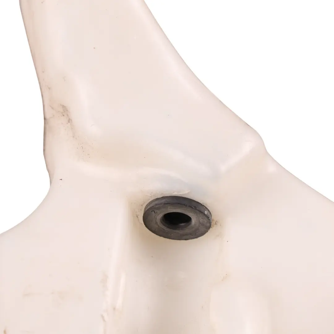 Ford Kuga C394 Réservoir Lave-Glace Pare-Brise - SKU 3M51-13K163-BC - Numéro de pièce 3M51-13K163-BC