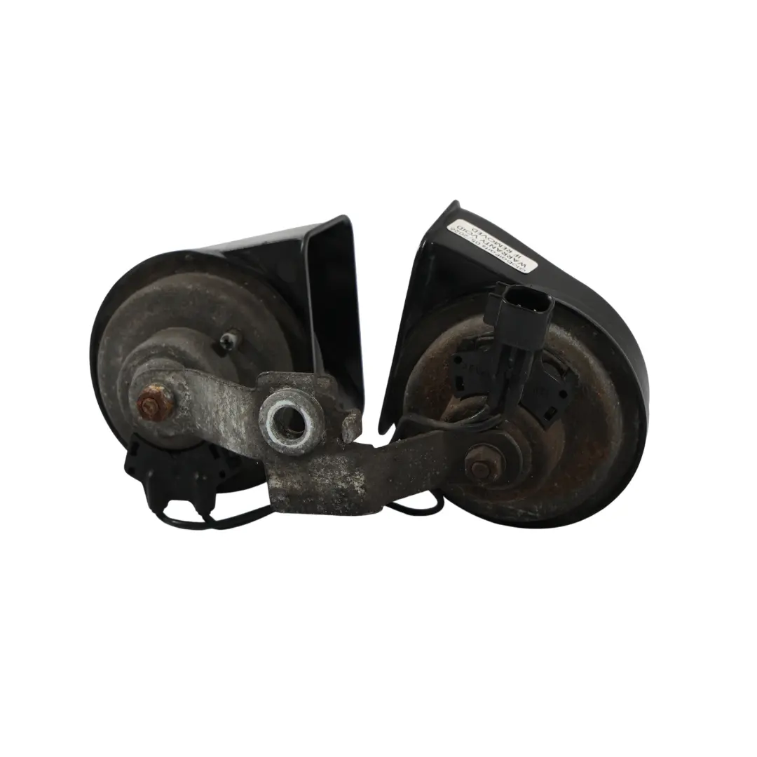 Mk1 Twin Electric Horn Unit Low & High Tone to Ford Kuga with Part number 3M5T-13A803-CA Ford Kuga Mk1 Twin Electric Horn Unit Low & High Tone - SKU 3M5T-13A803-CA - Part number 3M5T-13A803-CA