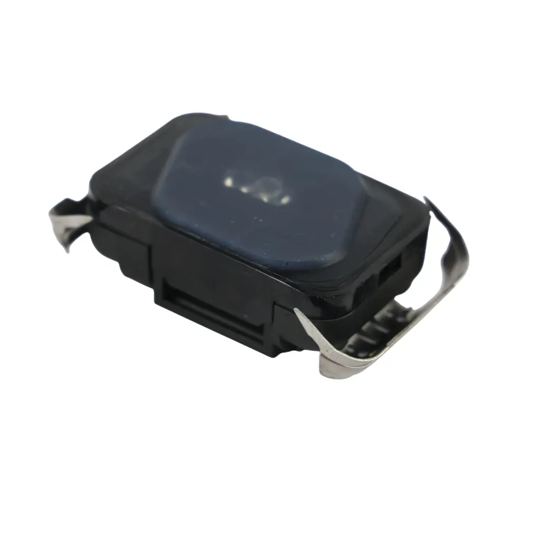 C394 MK1 Modulo Sensore Pioggia Parabrezza per Ford Kuga con numero di parte 3S7T-17D547-AC Ford Kuga C394 MK1 Modulo Sensore Pioggia Parabrezza - SKU 3S7T-17D547-AC - Numero di parte 3S7T-17D547-AC