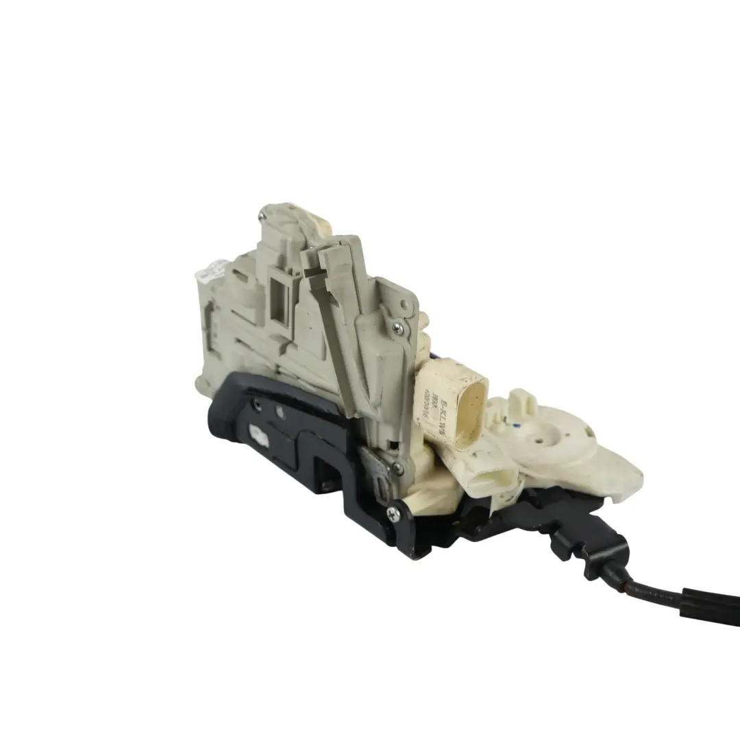 Zamek Drzwi Dociąg Tylny Lewy Soft Close do Audi A6 C7 A7 4G o numerze 4G8839015 Audi A6 C7 A7 4G Zamek Drzwi Dociąg Tylny Lewy Soft Close - SKU 4G8839015-2 - Numer Części 4G8839015