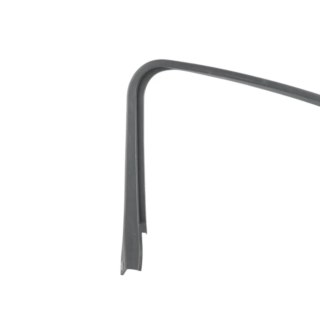 ST-2 MK2 Moldura Ventana Puerta Delantera Izquierda para Ford Focus con número de pieza 4M51-B201A19-AF Ford Focus ST-2 MK2 Moldura Ventana Puerta Delantera Izquierda - SKU 4M51-B201A19-AF - Número de pieza 4M51-B201A19-AF