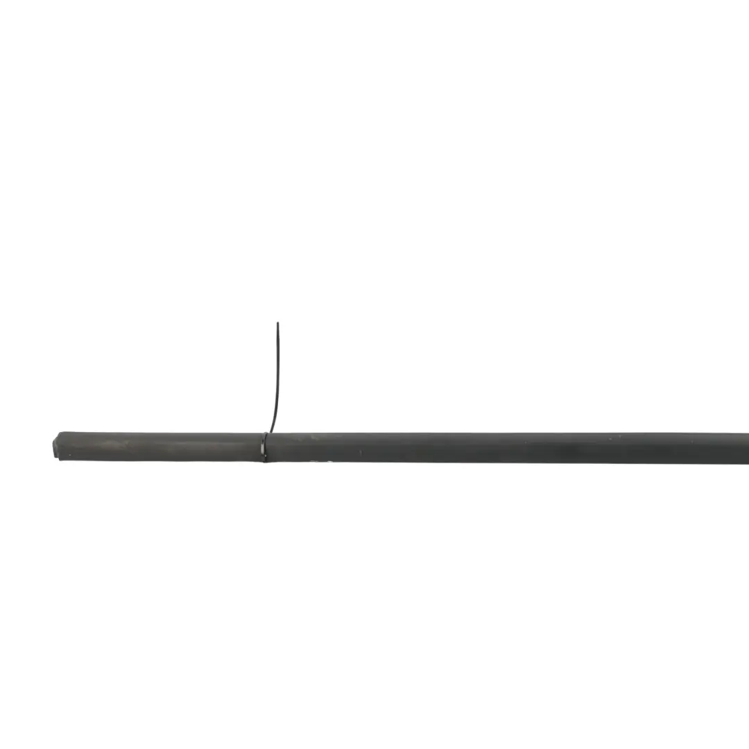 Ford Focus Mk2 Front Door Window Weatherstrip Trim Right O/S - SKU 4M51-B20562-AE - Part number 4M51-B20562-AE