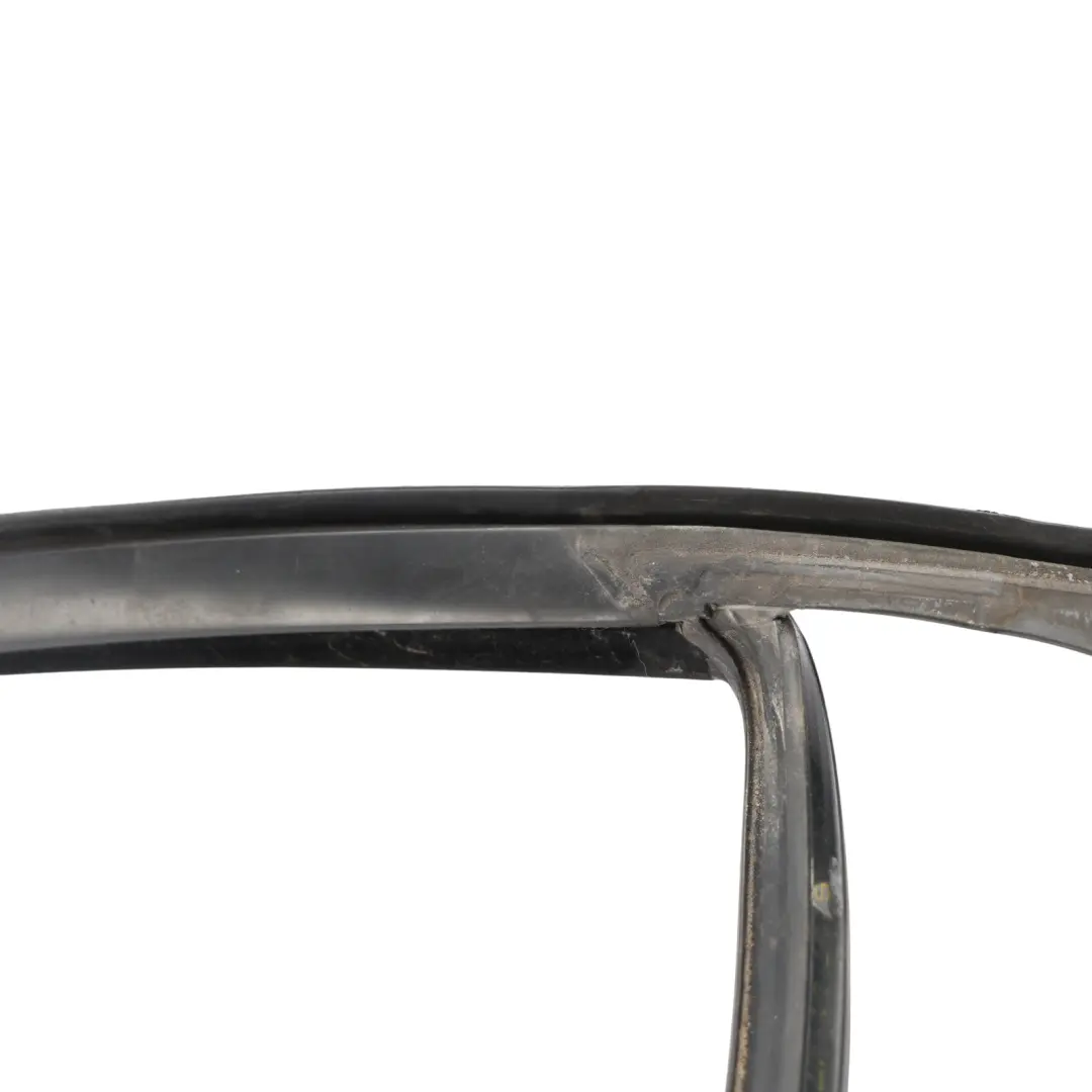 Ford Focus MK2 ST Guarnizione Guida Vetro Porta Anteriore Destra - SKU 4M51-B21510-A - Numero di parte 4M51-B21510-A