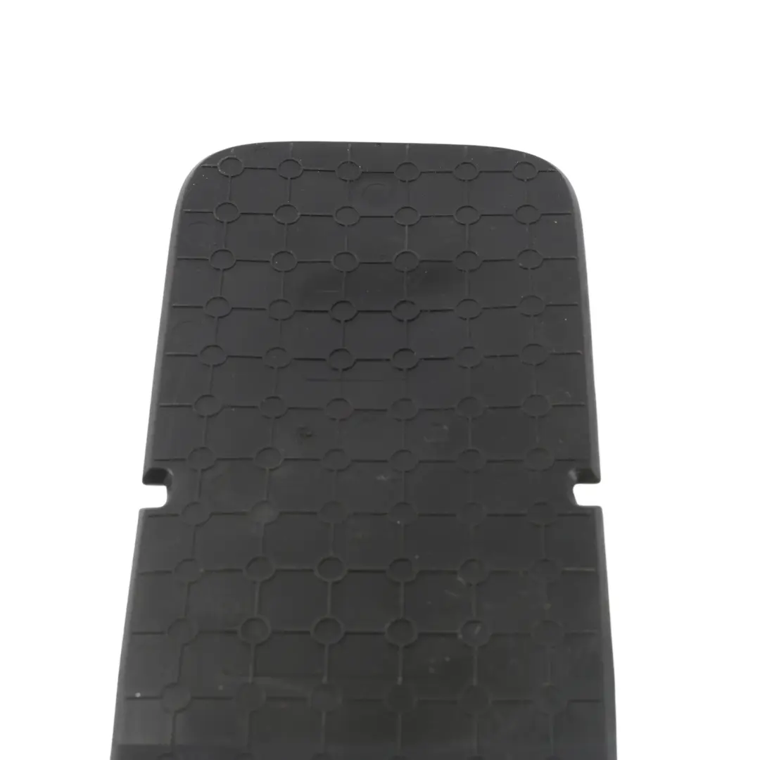 Mittelkonsole Gummi Einlage Matte für Skoda Karoq mit Teilenummer 565863301B Skoda Karoq Mittelkonsole Gummi Einlage Matte - SKU 565863301B - Teilenummer 565863301B