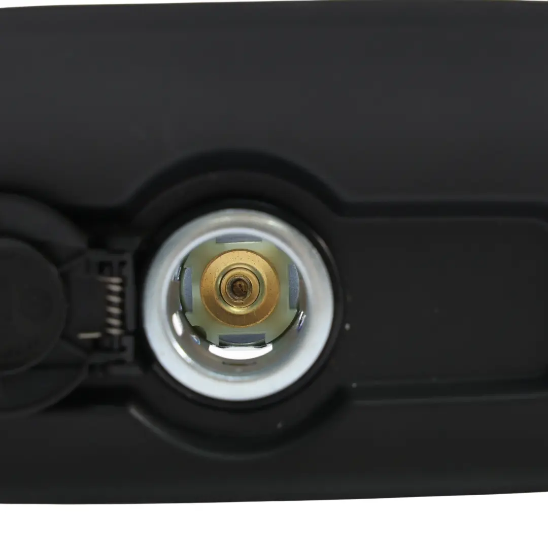 Prise Allume-Cigare 12V pour Skoda Kodiaq Karoq à propos du numéro de pièce 565863365 Skoda Kodiaq Karoq Prise Allume-Cigare 12V - SKU 565863365 - Numéro de pièce 565863365