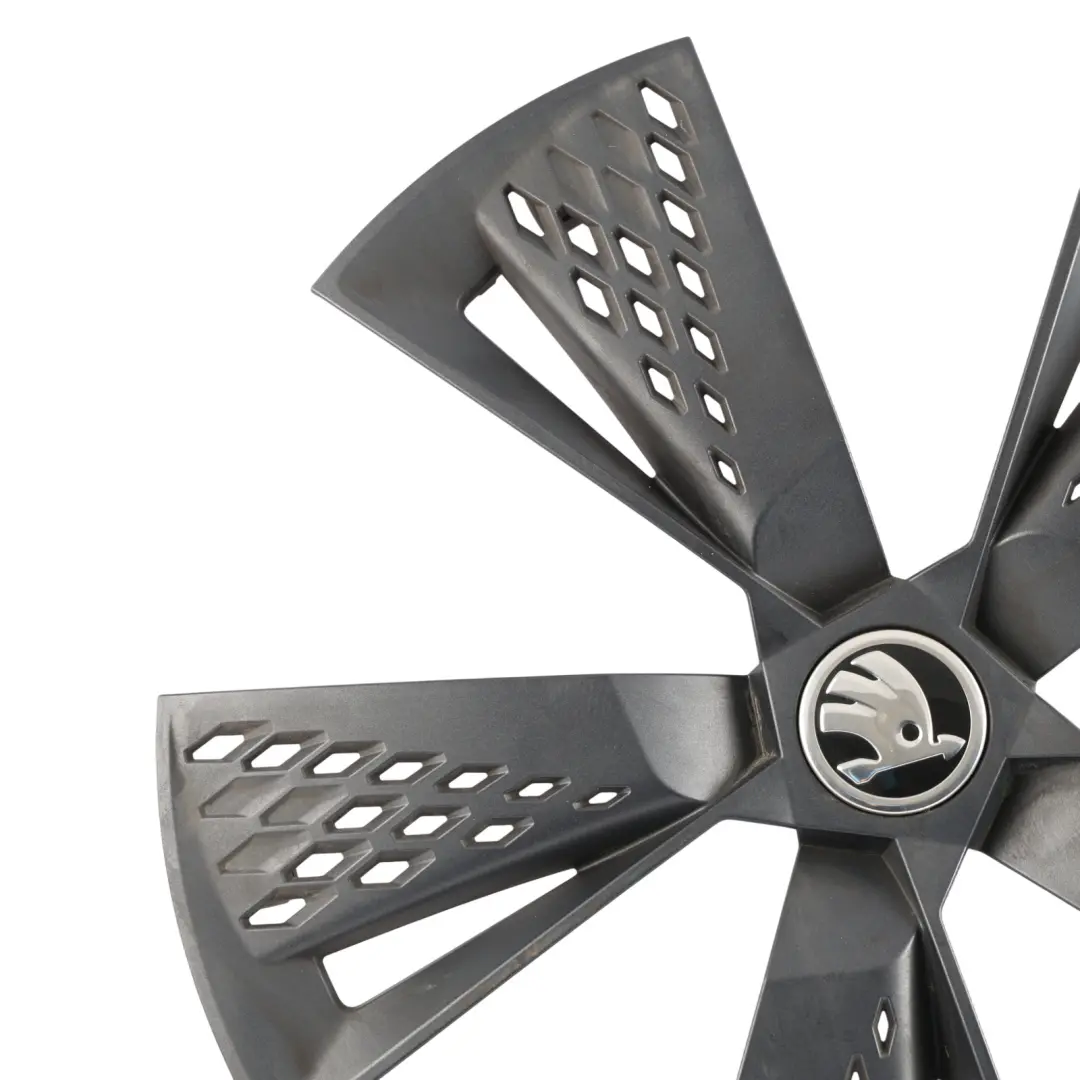 Skoda Karoq 17" Alloy Wheel Trim Centre Cap Nut Cover - SKU 57A601169F - Part number 57A601169F