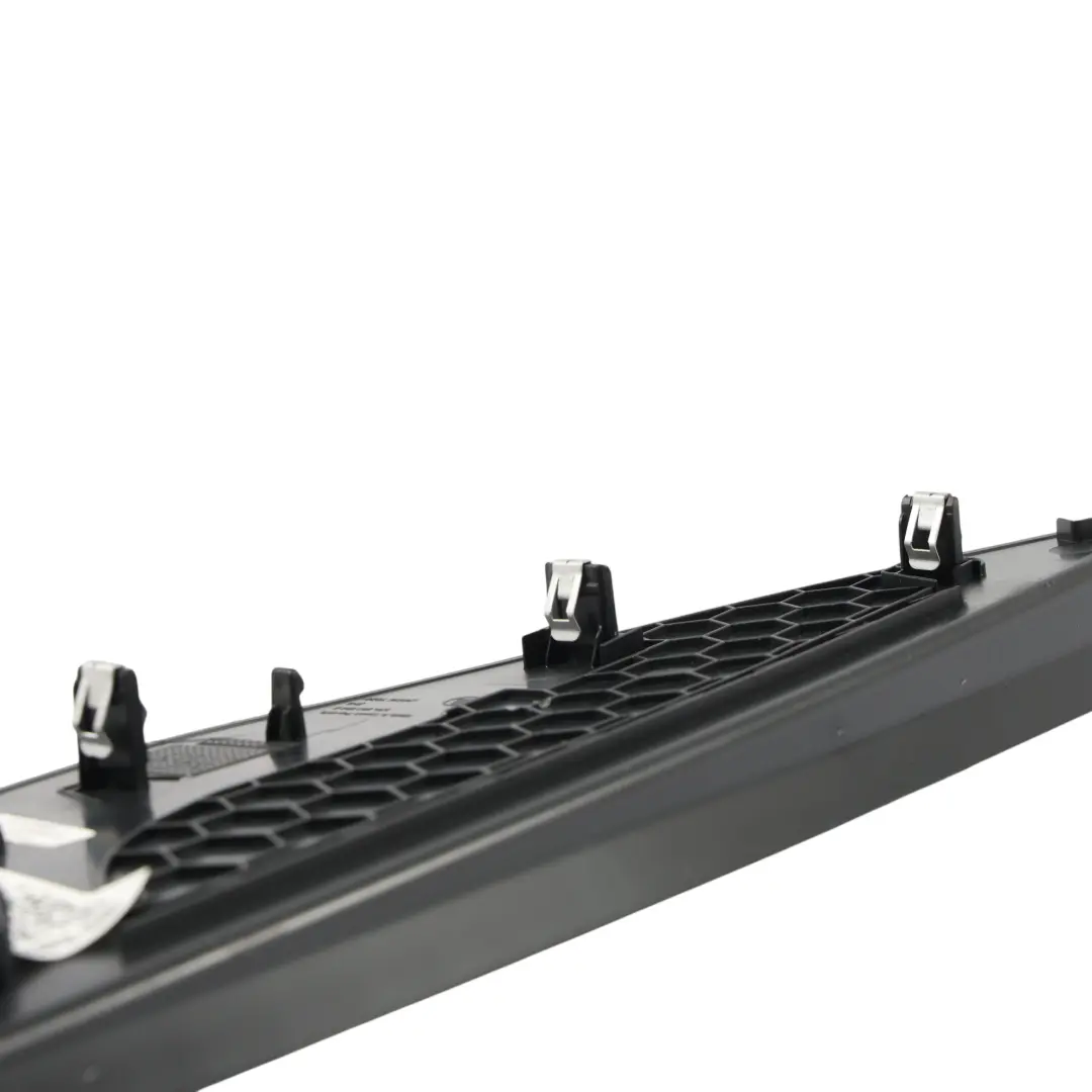 Skoda Karoq Garniture Finition Tableau de Bord Droite - SKU 57A857504D - Numéro de pièce 57A857504D