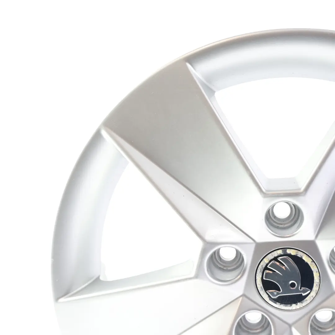 Skoda Octavia Mk3 5E Silberne Alufelge 6,5J 16" ET:46 Sternspeiche - SKU 5E0601025H-2 - Teilenummer 5E0601025H