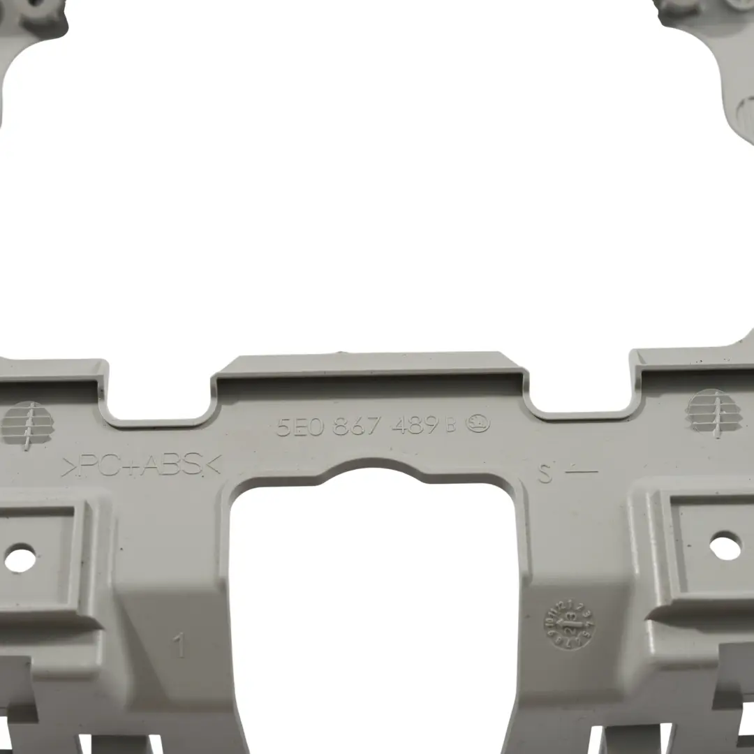 Innenraum Dach Leselampe Blende Rahmen Grau für Seat Ateca FR mit Teilenummer 5E0867489B Seat Ateca FR Innenraum Dach Leselampe Blende Rahmen Grau - SKU 5E0867489B-1 - Teilenummer 5E0867489B