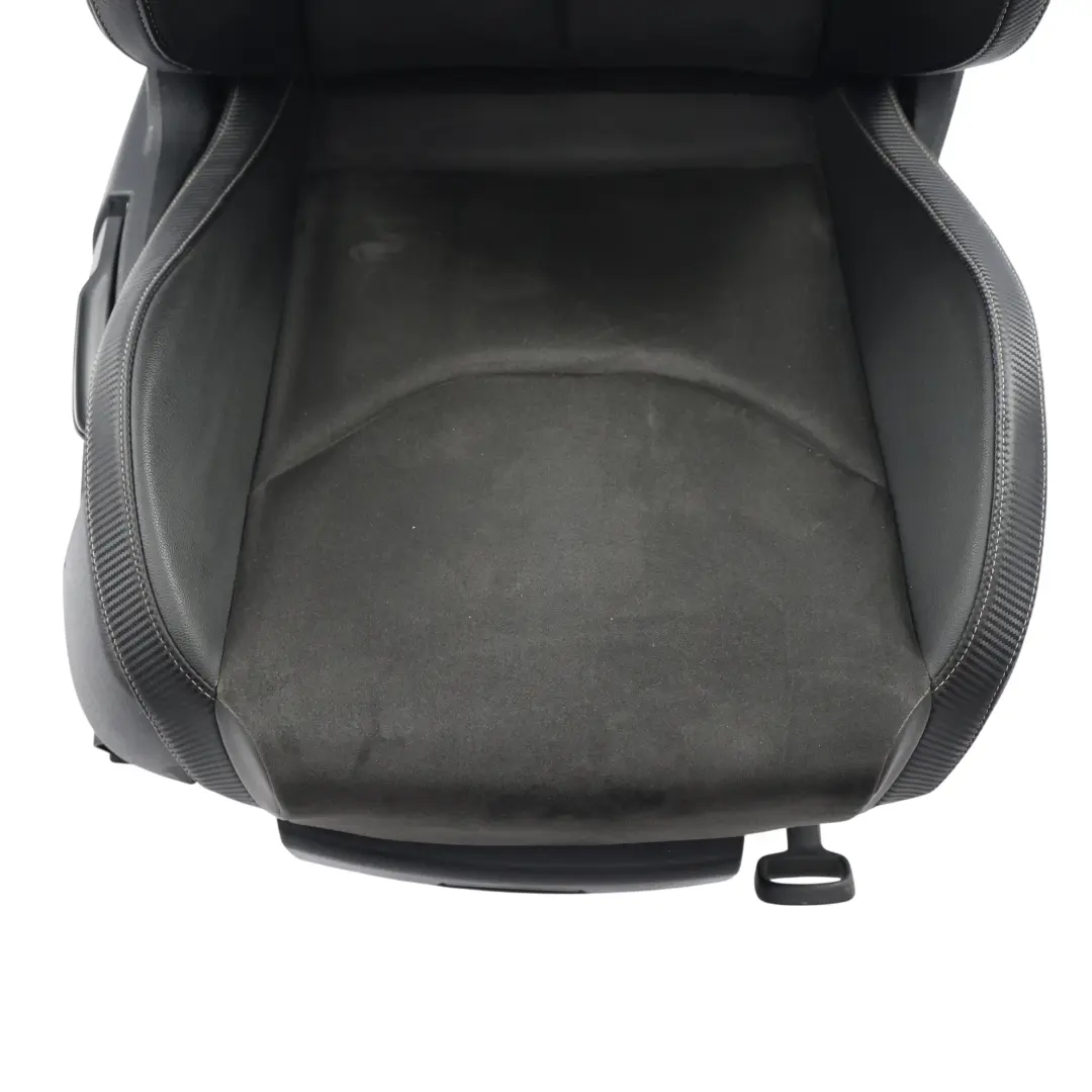 5F Cupra Fotel Prawy Podgrzewany Alcantara Skóra Czarny Carbon do Seat Leon o numerze 5F0881806GG Seat Leon 5F Cupra Fotel Prawy Podgrzewany Alcantara Skóra Czarny Carbon - SKU 5F0881806GG-1 - Numer Części 5F0881806GG