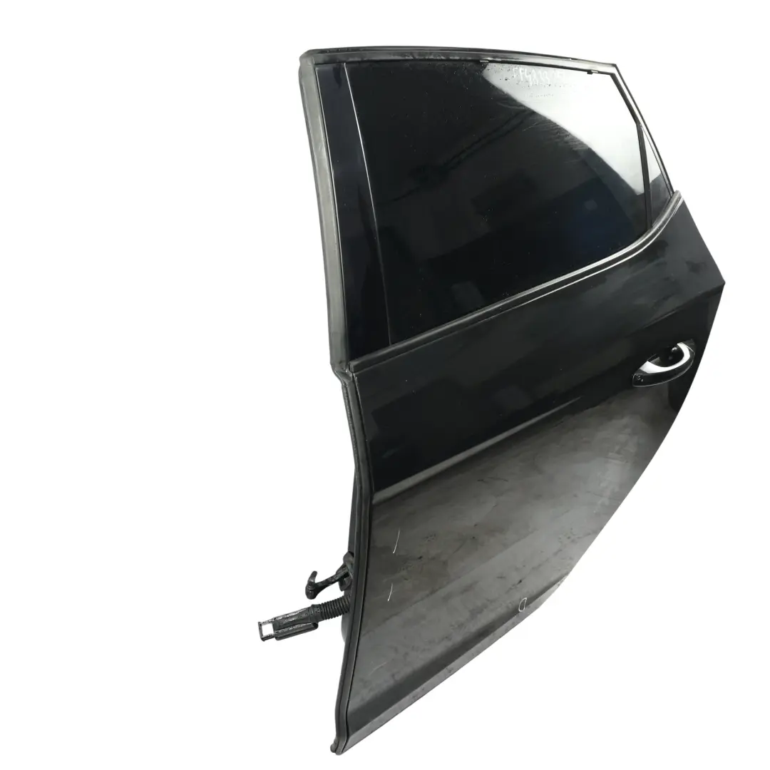 Seat Leon MK3 Porta Posteriore Sinistra Nero Metallizzato Mitico Y9T - SKU 5F4833055-MYB - Numero di parte 5F4833055