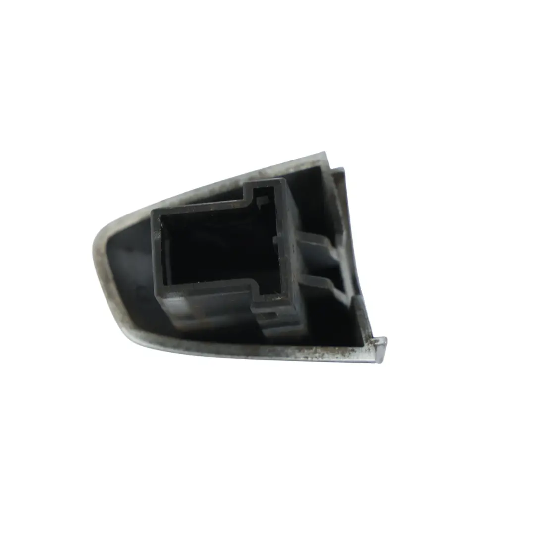Seat Leon MK3 Tirador Puerta Trasero Izquierdo Plata Z7G - SKU 5G0839167D-FSI - Número de pieza 5G0839167D