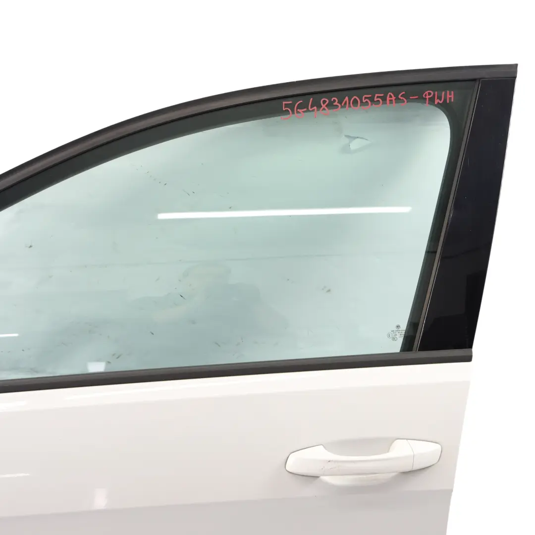 Drzwi Lewe Przednie Pure White Biały - C9A do VW Volkswagen Golf 7 o numerze 5G4831055AS VW Volkswagen Golf 7 Drzwi Lewe Przednie Pure White Biały - C9A - SKU 5G4831055AS-PWH - Numer Części 5G4831055AS