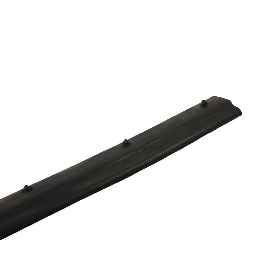 Volkswagen Golf Cd1 Joint Caoutchouc Capot Moteur Gauche Droit - SKU 5H0823709 - Numéro de pièce 5H0823709