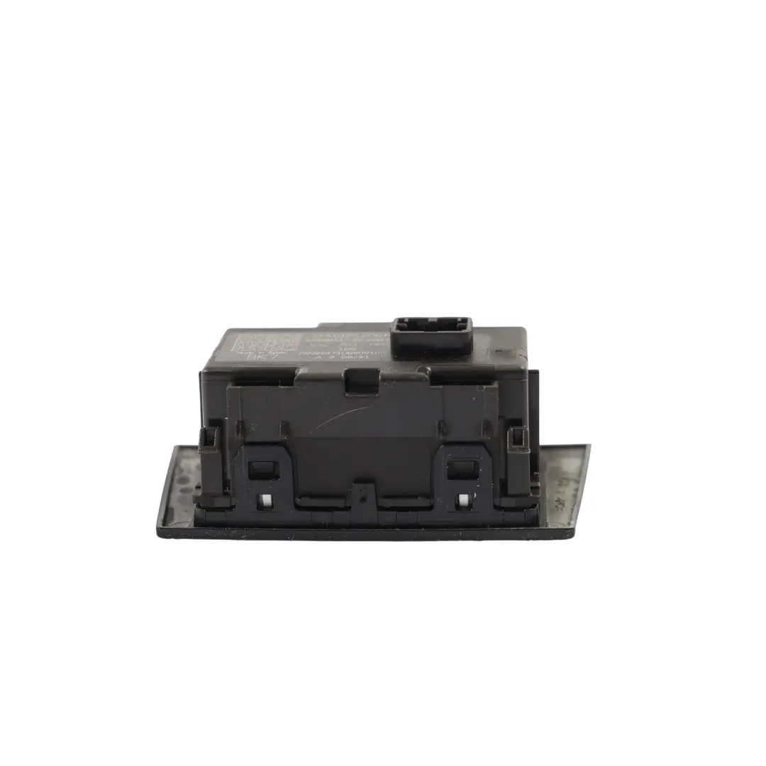 Interrupteur Feux Détresse Aide Stationnement pour Volkswagen Golf Cd1 à propos du numéro de pièce 5H0925200P Volkswagen Golf Cd1 Interrupteur Feux Détresse Aide Stationnement - SKU 5H0925200P - Numéro de pièce 5H0925200P