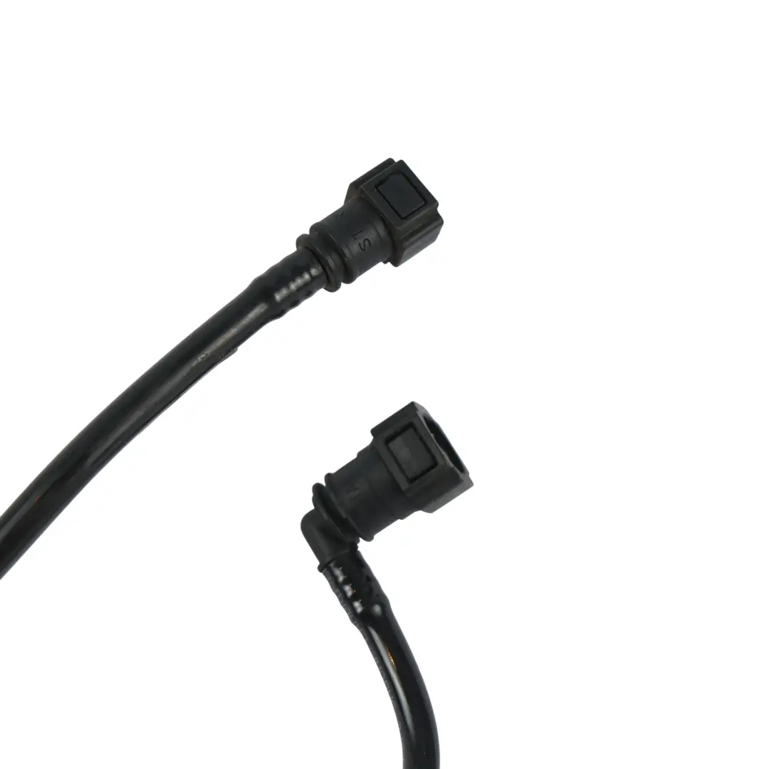 Range Rover Sport L320 Tuyau Conduite Carburant 2.7 TDV6 - SKU 5H22-2A047-LA - Numéro de pièce 5H22-2A047-LA
