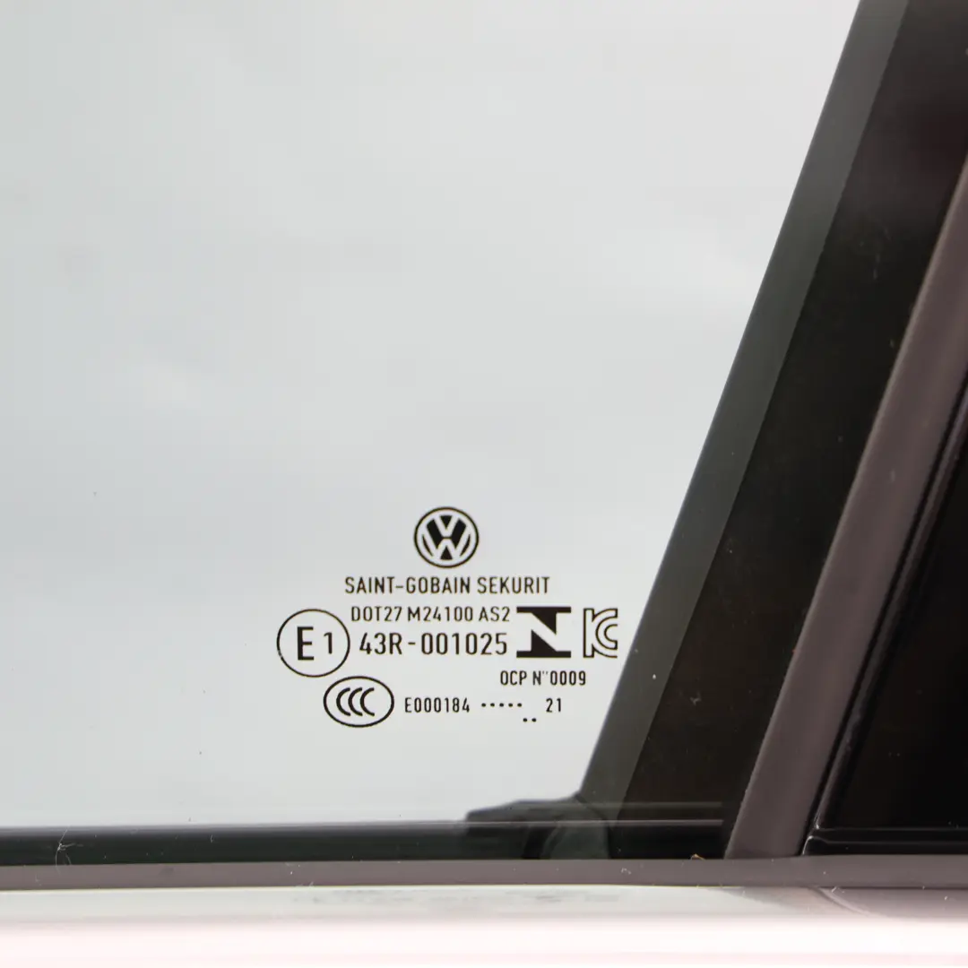 Mk8 Porta Anteriore Sinistra Bianco Puro C9A per Volkswagen Golf con numero di parte 5H4831055K Volkswagen Golf Mk8 Porta Anteriore Sinistra Bianco Puro C9A - SKU 5H4831055K-PWH - Numero di parte 5H4831055K