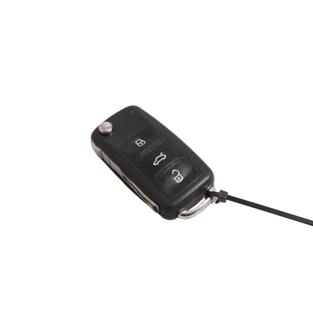 Button Flip Remote Key 315MHZ to Volkswagen Polo 6R Touran 1T with Part number 5K0837202AF Volkswagen Polo 6R Touran 1T Button Flip Remote Key 315MHZ - SKU 5K0837202AF - Part number 5K0837202AF