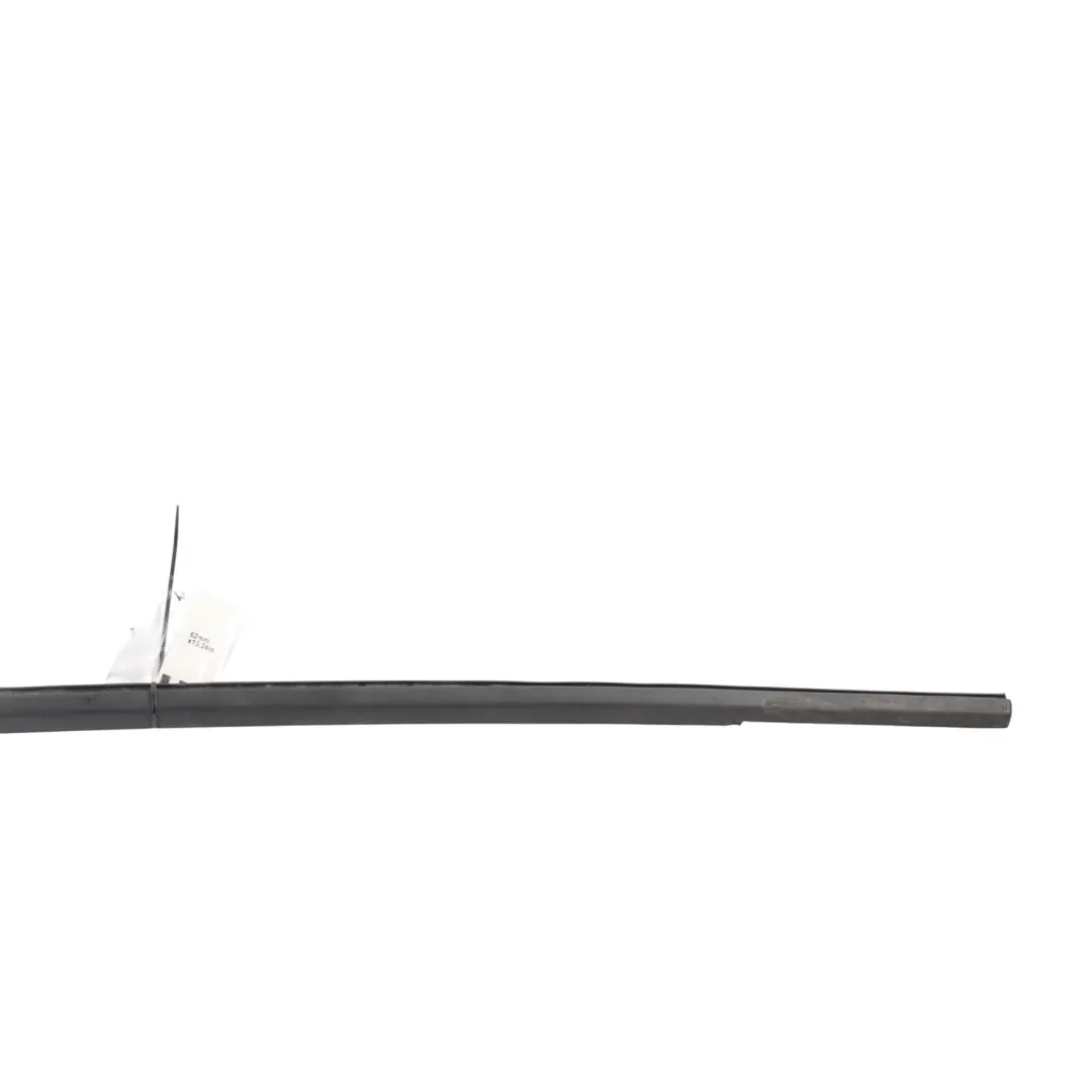 Mk6 Junta Burlete Ventana Puerta Delantera Izquierda para Volkswagen Golf con número de pieza 5K4837477C Volkswagen Golf Mk6 Junta Burlete Ventana Puerta Delantera Izquierda - SKU 5K4837477C - Número de pieza 5K4837477C