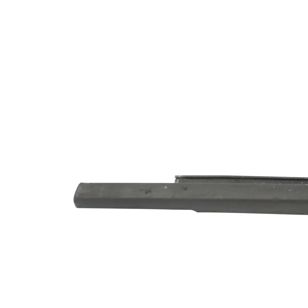 Mk6 Junta Burlete Ventana Puerta Delantera Izquierda para Volkswagen Golf con número de pieza 5K4837477C Volkswagen Golf Mk6 Junta Burlete Ventana Puerta Delantera Izquierda - SKU 5K4837477C - Número de pieza 5K4837477C