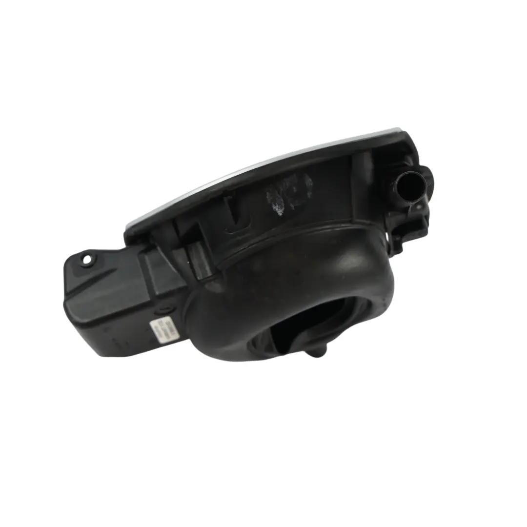 MK6 Tankdeckel Klappe Reflex Silber Metallic A7W für Volkswagen Golf mit Teilenummer 5K6809857 Volkswagen Golf MK6 Tankdeckel Klappe Reflex Silber Metallic A7W - SKU 5K6809857-RES - Teilenummer 5K6809857