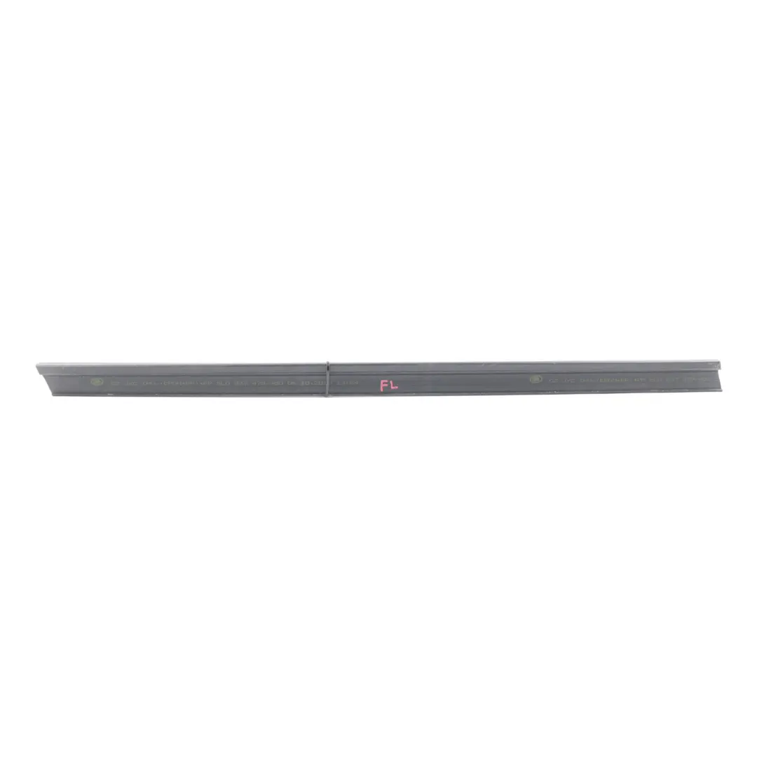 Joint Étanchéité Ouverture Vitre Avant Intérieur Gauche pour Skoda Yeti 5L à propos du numéro de pièce 5L0837479 Skoda Yeti 5L Joint Étanchéité Ouverture Vitre Avant Intérieur Gauche - SKU 5L0837479 - Numéro de pièce 5L0837479